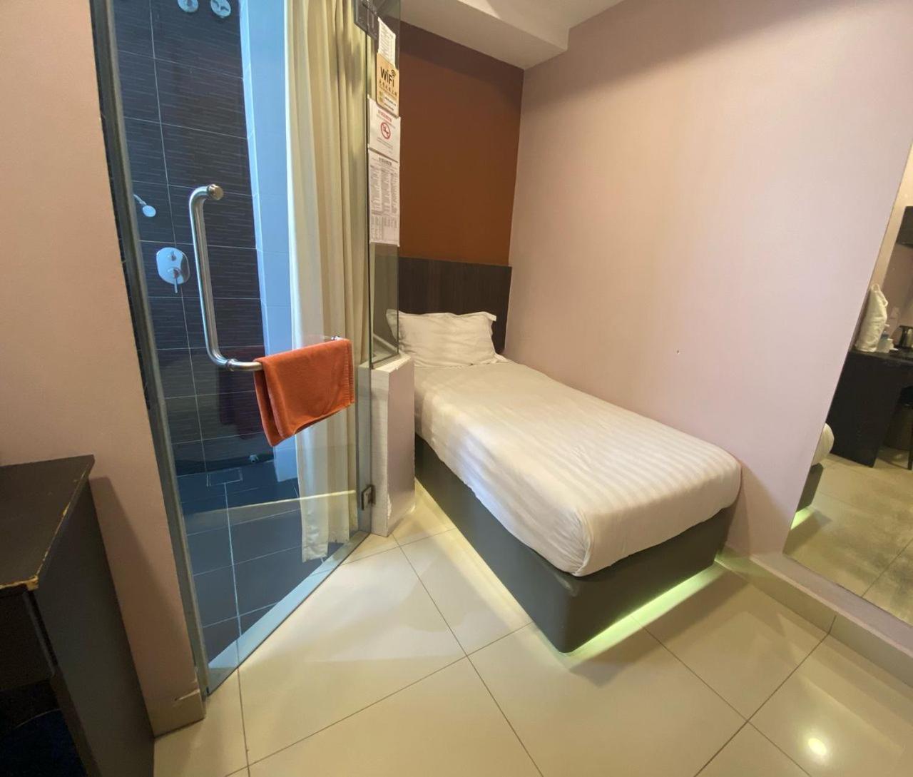 Hotel Vevo Puchong Malaysia Buitenkant foto